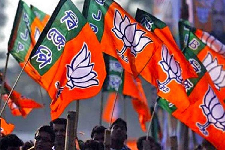 mp-BJP-MPs-threaten-to-lose-in-loksabha-election-searching-new-faces