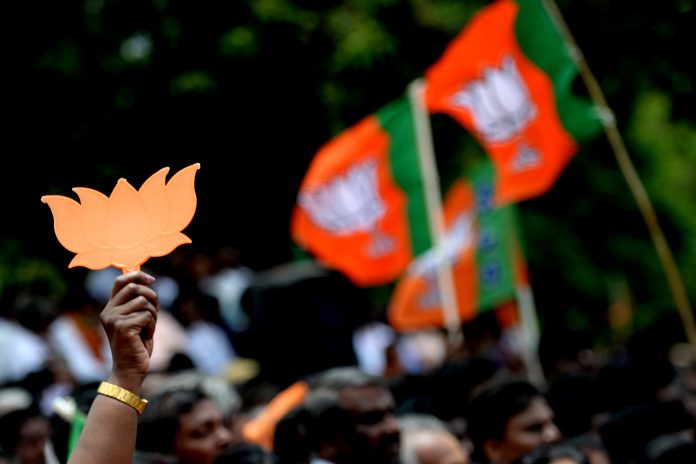 एमपी: भाजपा नेताओं का पार्टी से मोहभंग, 700 ने दिया इस्तीफा; पार्टी मनाने में जुटी