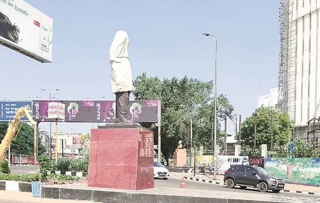 भोपाल के नानके नानके पेट्रोल पंप तिराहे से हटेगी पूर्व CM अर्जुन सिंह की मूर्ति !