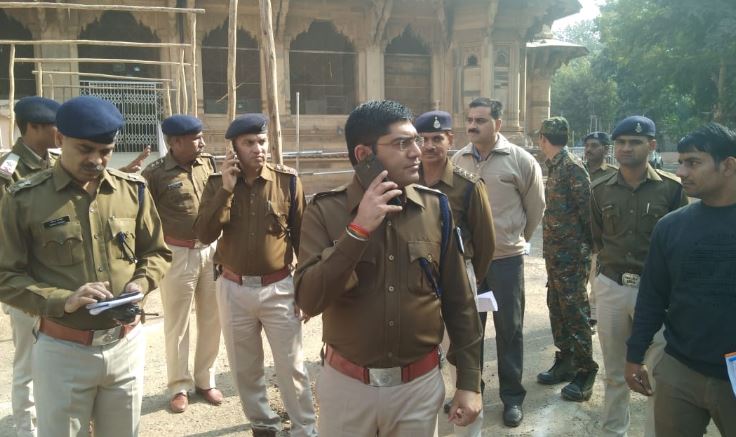 gwalior-sp-inspection-Security-of-counting-place--