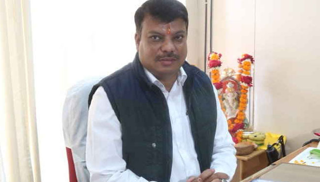 Forest-Minister-umang-singhar-gave-a-big-gift-to-Tandupta-collectors