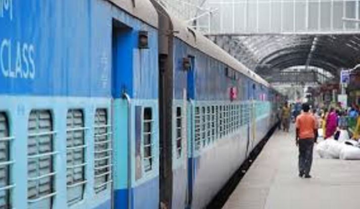 Heat-wave--3-passengers-killed-in-Kerala-Express-in-gwalior