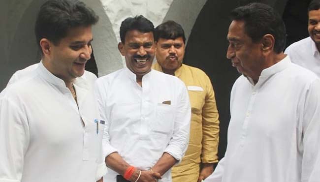 scindia-and-kamalnath-comment-after-dinner-party-on-tulsi-silavat-bungalow-
