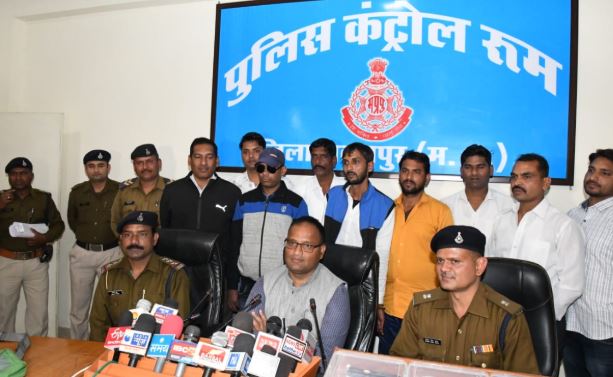 -Jabalpur-Police's-big-action-3-arrested-with-illegal-weapons