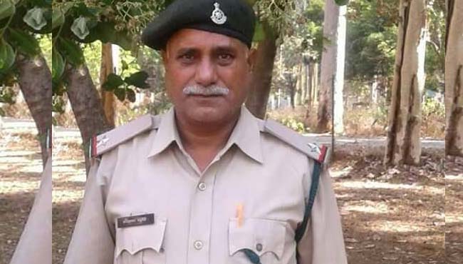 Attack-with-sticks-on-deputy-ranger-in-gwalior