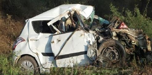 -Painful-Incident---Five-dead-in-car-and-truck-crash-in-katni-jabalpur-bypass-