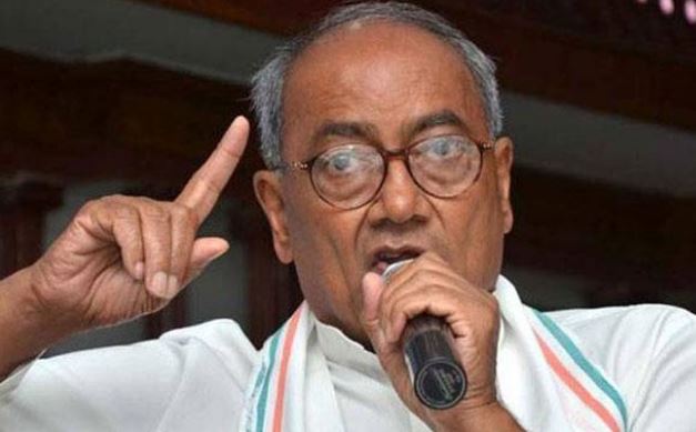 after-changed-government-why-officer-reaching-near-to-digvijay-