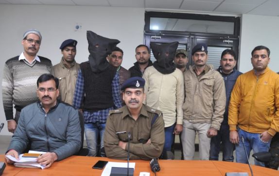 Arrested-with-Rs-20-thousand-infamous-robber-partner