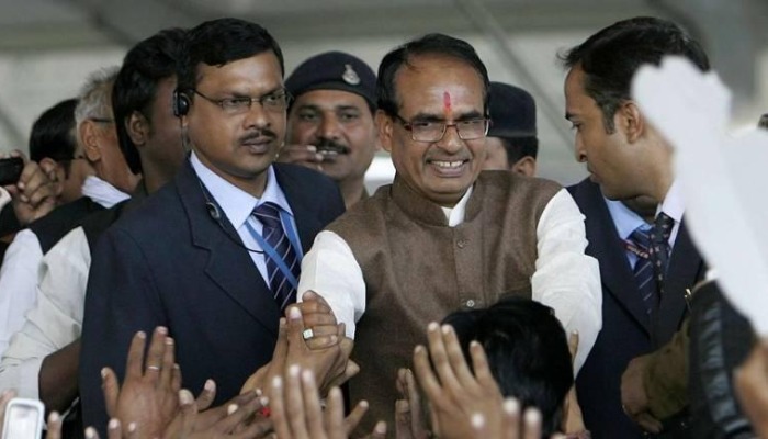 ex-cm-shivraj-singh-chauhan-to-connect-with-his-user-on-social-media-in-mp