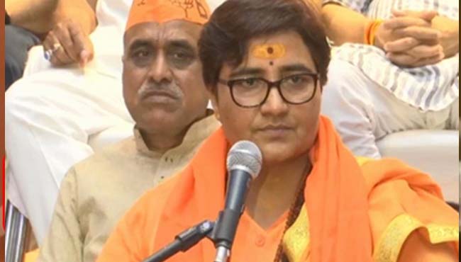 crying-sadhvi-pragya-thakur-in-bhopal-while-addressing-the-party-workers