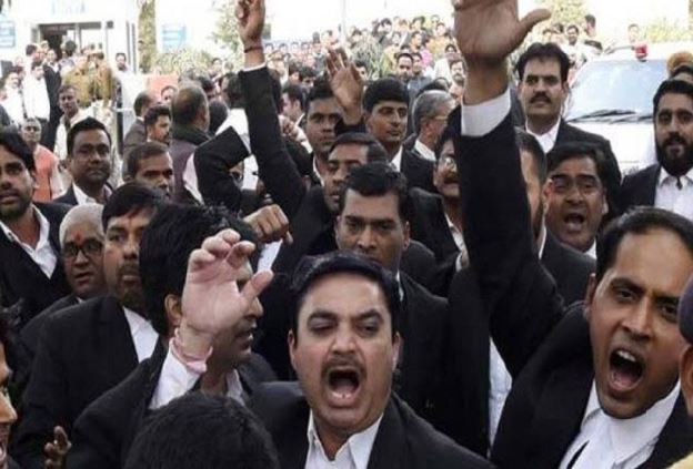 Lawyers-strike-in-Madhya-Pradesh