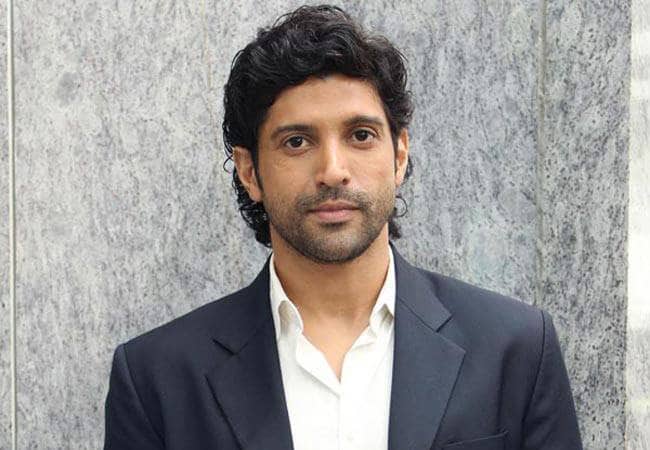 -farhan-akhtar-massively-trolled-for-asking-bhopal-to-vote-a-week-after-city-already-voted