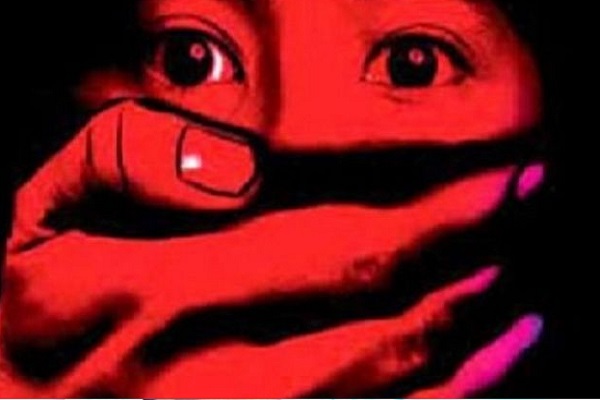 एसआई आबकारी यौन शोषण के आरोप में गिरफ्तार,10 महीने से कर रहा था नाबालिग का शोषण