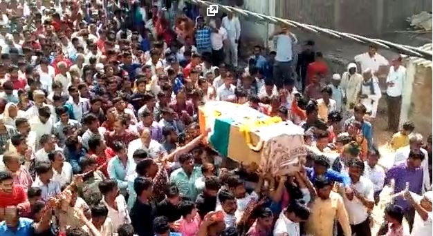 martyrs-Jawan-Jivan-Prajapati-final-farewell-in-sehore