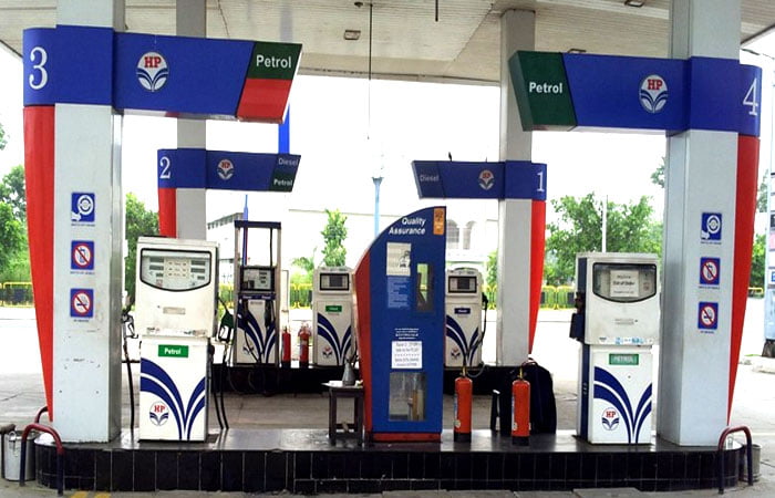 balaghat-petrol-pump-of-agriculture-ministers-daughter-seal