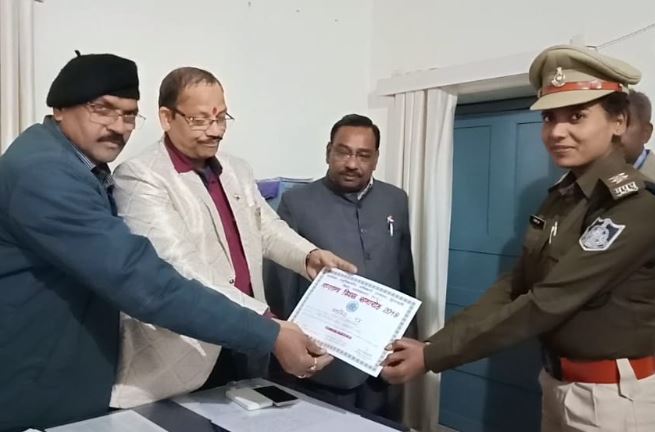 police-men-felicitated-on-republic-day-