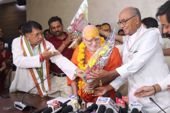 swami-subuddhananda-new-president-of-math-temple-advisory-committee-took-charge