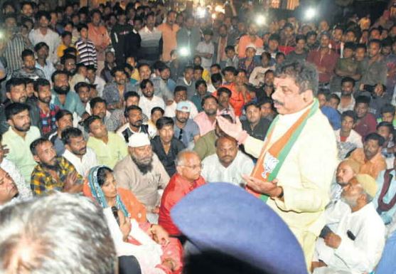 -Case-against-Mayor-and-BJP-candidate-in-bhopal-