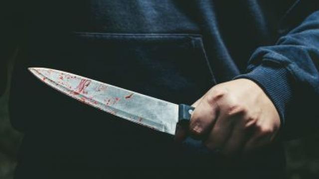 जबलपुर : नाबालिग लड़के ने 17 साल के युवक की चाकू से गोदकर की हत्या