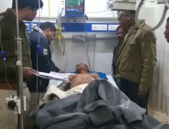 बिजली कर्मचारी पर लाठी डंडों से हमला, गम्भीर हालत में अस्पताल में भर्ती