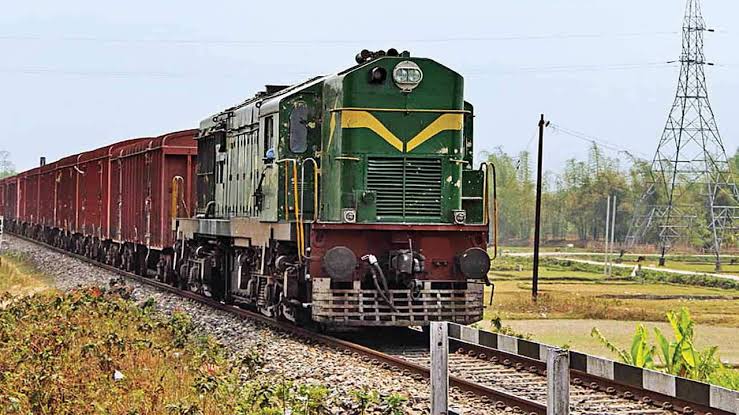 पश्चिम मध्य रेलवे जरूरी वस्तुओं की आपूर्ति के लिए चलाएगा 5 पार्सल स्पेशल ट्रेनें