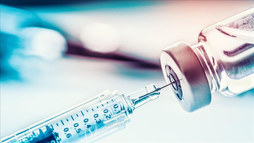 रूस ने कोरोना वैक्सीन बनाने का दावा किया, राष्ट्रपति पुतिन की बेटी को लगाया टीका