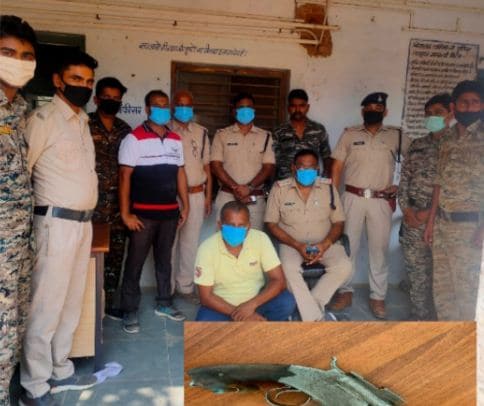 पुलिस ने 13 हजार रुपए के इनामी आरोपी को किया गिरफ्तार