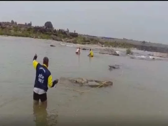 पिकनिक मनाने आए छह युवक क्योटी जलप्रपात में डूबे, 5 के शव मिले