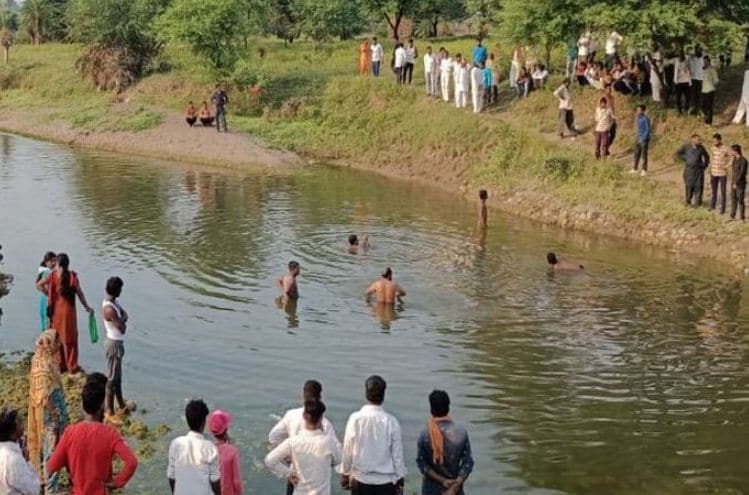 नदी में नहाने गए तीन बच्चे डूबे, दो भाइयों समेत तीनों बच्चों की मौत