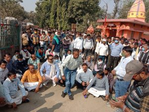 MP: उबला किसानों का गुस्सा, एमएसपी को लेकर प्रदर्शन, मंडी गेट पर की तालाबंदी