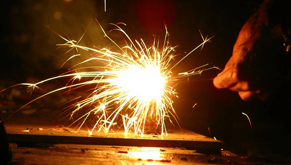 भाजपा सांसद रीता बहुगुणा की पोती पटाखे फोड़ते हुए झुलसी, इलाज के दौरान मौत
