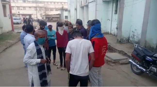 Jabalpur News - अपहरण के 24 घंटे बाद झाड़ियों में मिला नाबालिग का शव, जांच में जुटी पुलिस