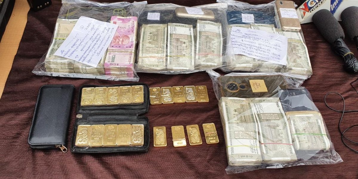 जबलपुर में नकली सोने को असली बताकर व्यापारी से लाखों की ठगी, 4 आरोपी गिरफ्तार