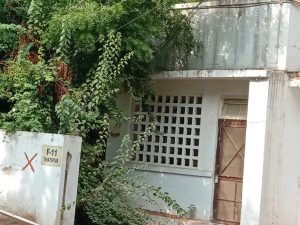 Gwalior News : शासकीय आवास पर चला बुलडोजर, ये है कारण