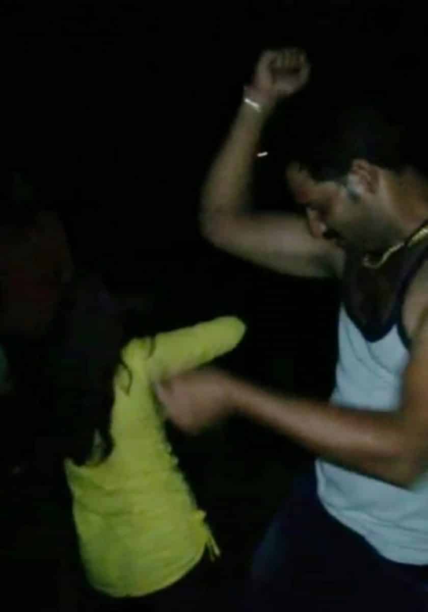 Video : आरक्षक का तड़ीपार बदमाश और युवतियों के साथ अश्लील डांस वीडियो वायरल