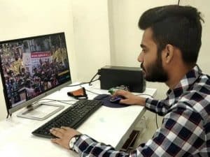 Indore News: युवाओं की टीम "दानपात्र एप" के जरिये कर रही जरुतमंदों की सेवा