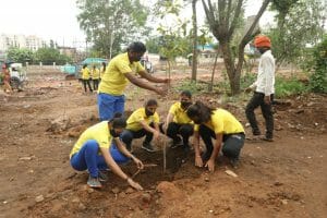 Tokyo Olympics 2021: ओलंपिक में भारत की जीत के लिए किया गया पौधारोपण, सीएम ने भी गुलमोहर का पौधा लगाकर दिया पर्यावरण का संदेश
