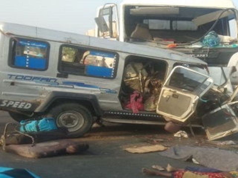 Bikaner Road Accident: क्रूजर-ट्रेलर की जोरदार भिडंत, MP के 11 लोगों की मौत, CM ने जताया शोक
