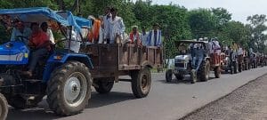 Khandwa : "नहर नहीं तो वोट नहीं" किसानों ने ट्रैक्टर रैली निकालकर जताया आक्रोश