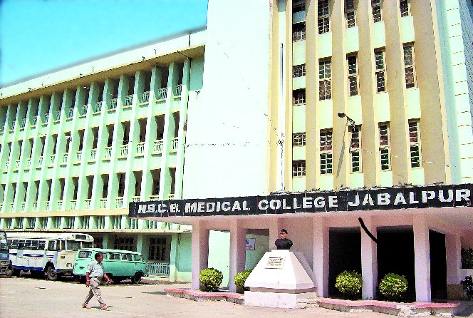 Jabalpur News: जूनियर डॉक्टरों पर हमला, चाकू से किए कई वार, पांचों आरोपी गिरफ्तार