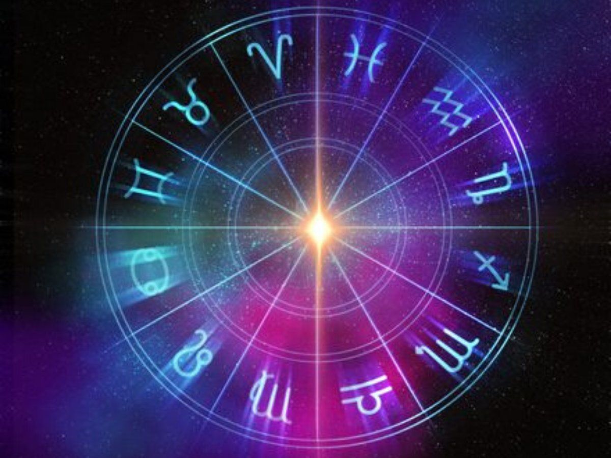 Astrology : राशि के अनुसार जाने आपकी सबसे हानिकारक आदतें, जल्द बदल लें वरना होगा नुकसान