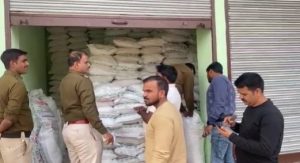 Bhind : पुलिस ने 3 गोदामों पर की छापामार कार्रवाई, नकली दूध बनाने की सामग्री हुई बरामद
