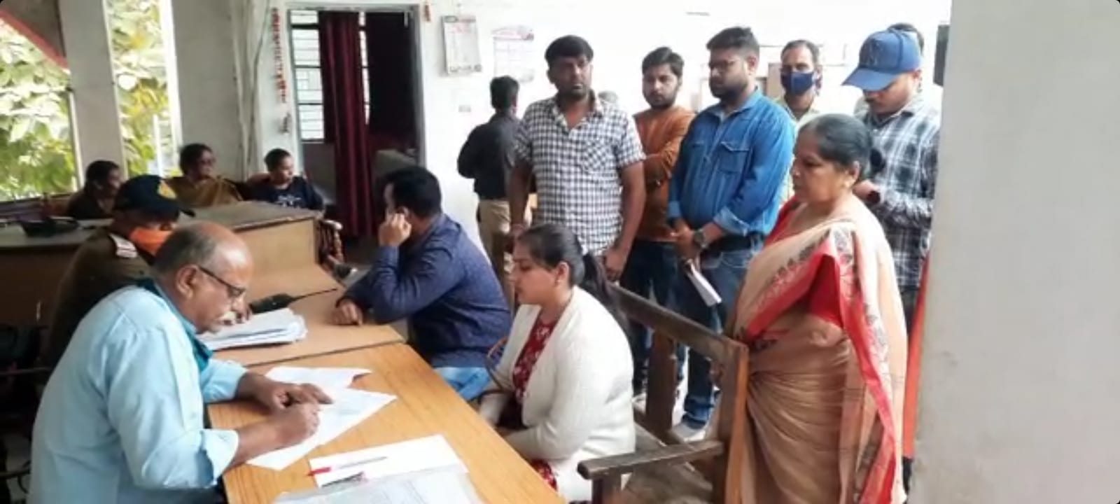 भाजपा युवा मोर्चा के नगर अध्यक्ष के खिलाफ दहेज प्रताड़ना का मामला, पत्नी ने की शिकायत