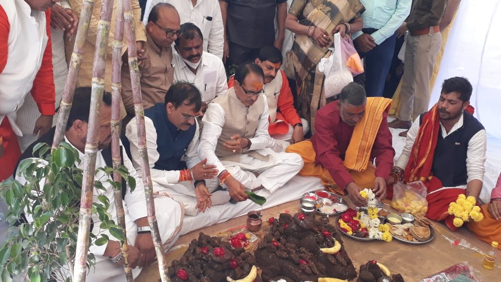 Ujjain : श्री महाकाल मंदिर से जुड़ी योजना को लेकर सीएम शिवराज ने दिए महत्वपूर्ण निर्देश