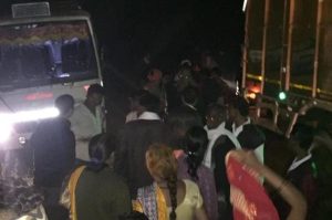 Betul News : खेड़ी के पास मौड़ी गांव में बस ने बारातियों को रौंदा, एक की मौत, 4 घायल।
