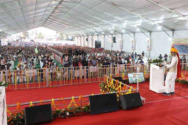 सीएम शिवराज की बड़ी घोषणा, इंदौर का खंडवा रोड कहलाएगा अटल मार्ग, मेट्रो सहित कई विकास कार्यों का लोकार्पण