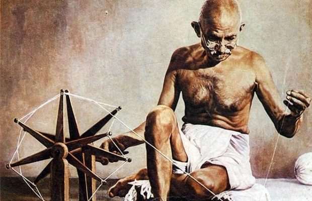 महात्मा गांधी की अहिंसा है लोकतंत्र की बुनियाद- प्रवीण कक्कड़