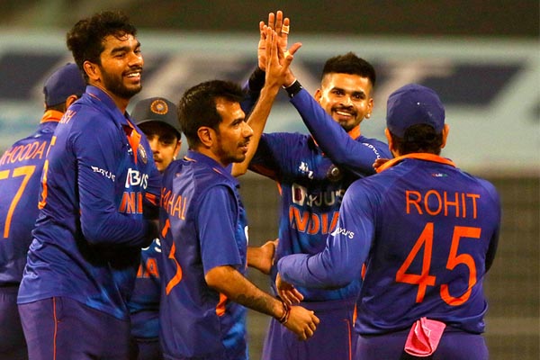 India Vs West Indies 3rd T20 : वेस्टइंडीज को 17 रनों से हराकर भारत ने 3-0 से जीती सीरीज