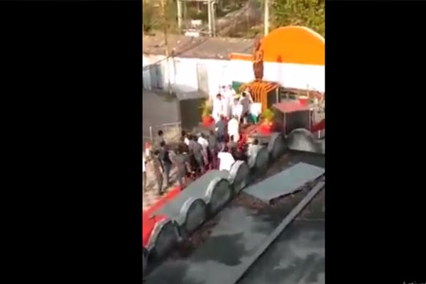 CM नीतीश कुमार की सुरक्षा में हुई बड़ी चूक, पीछे से किसी ने किया हमला