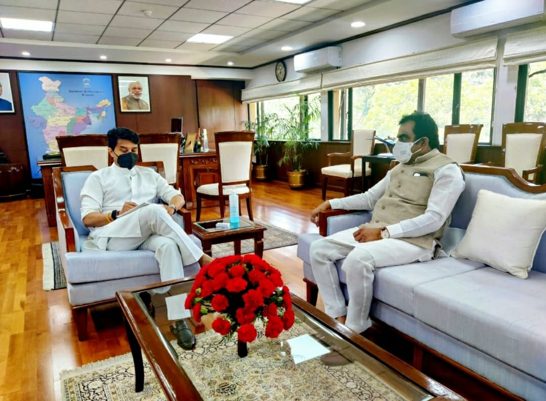 केंद्रीय मंत्री सिंधिया से मिले सांसद राकेश सिंह, जबलपुर के लिए की ये बड़ी मांग